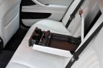 BMW M5 2011 года